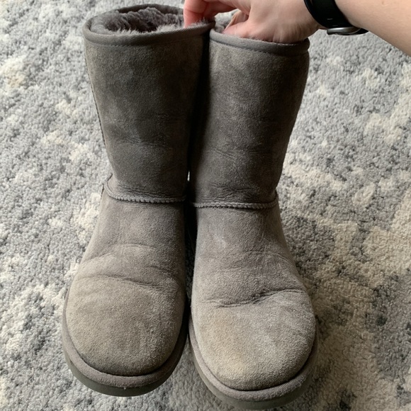 Grey Classic Ugg Boots Size 9 - Picture 6 of 10